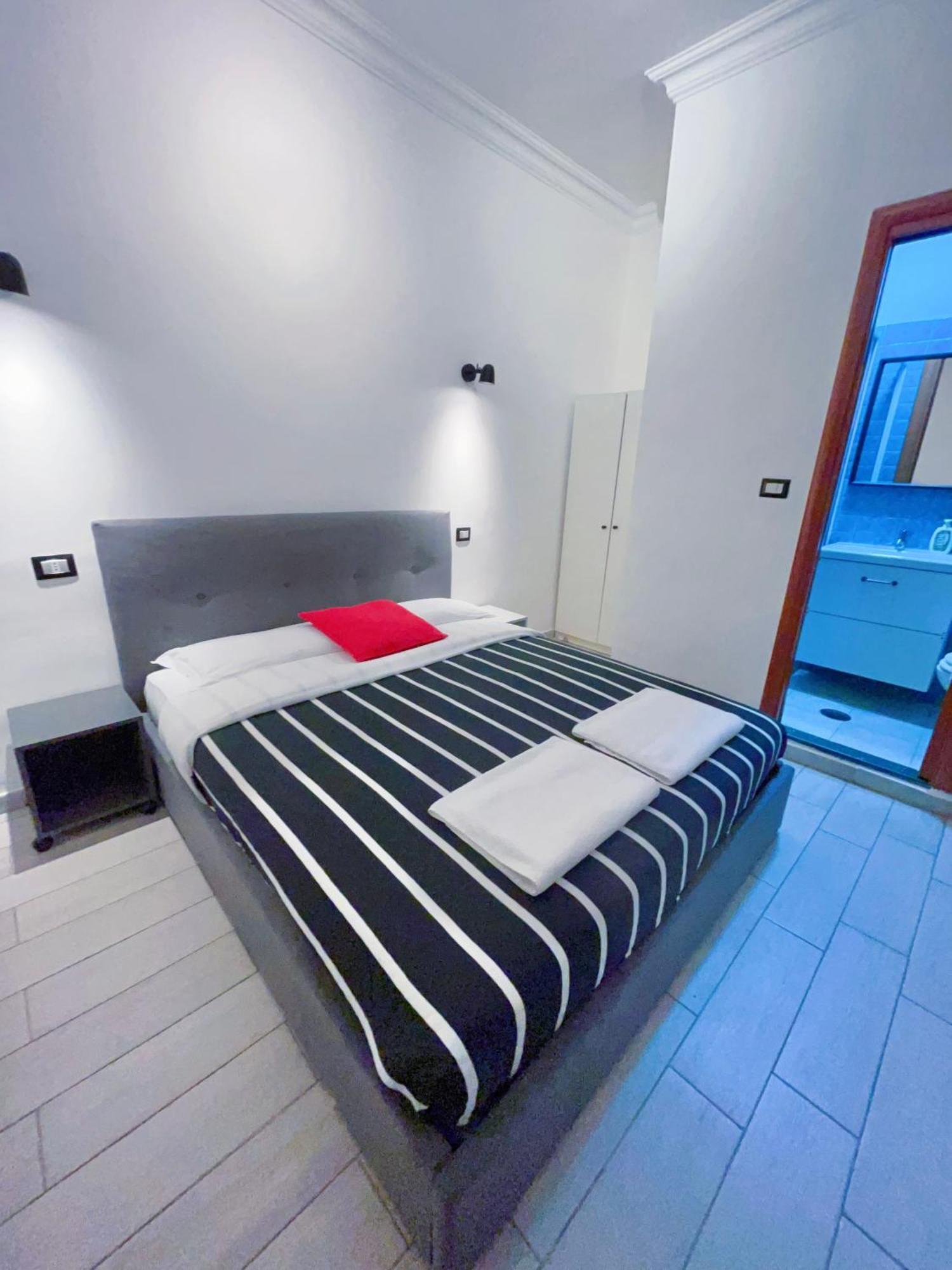 Overseas Guesthouse Рим Экстерьер фото